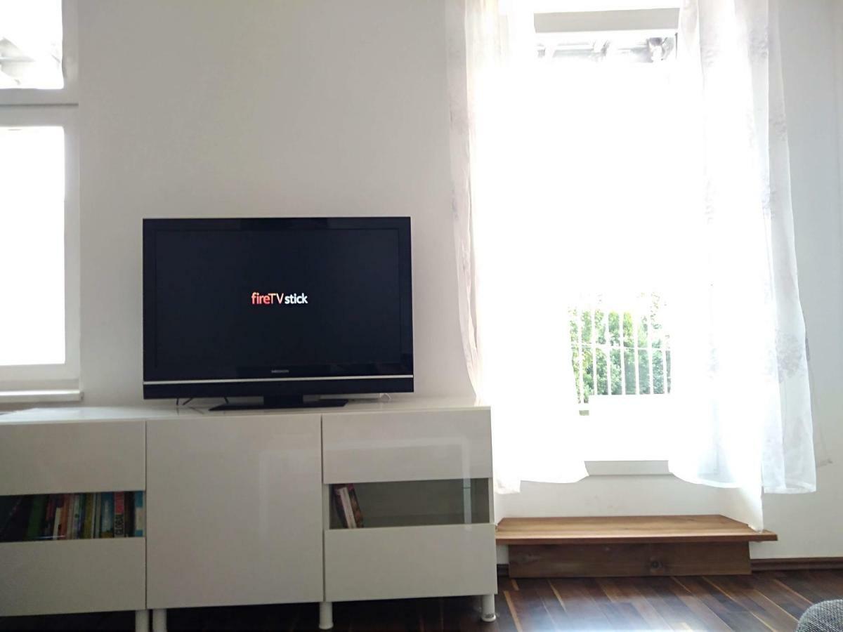 Spacious Apartment In Center With Terrace فيينا المظهر الخارجي الصورة